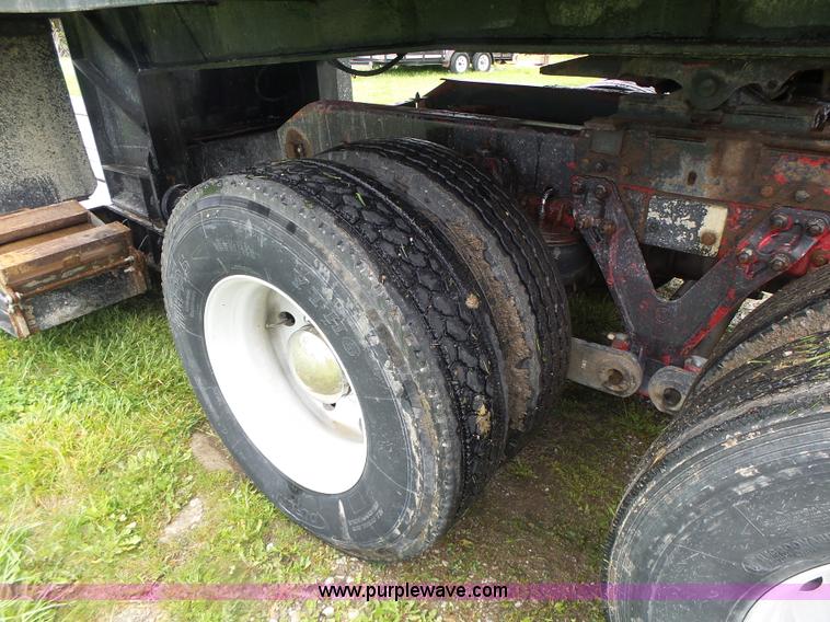 image for item L7230 1997 Kenworth W900 semi truck