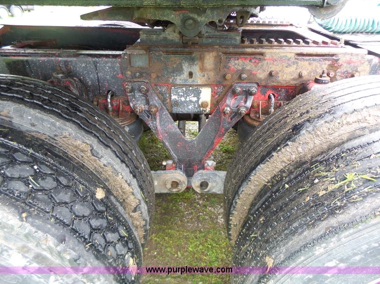 image for item L7230 1997 Kenworth W900 semi truck