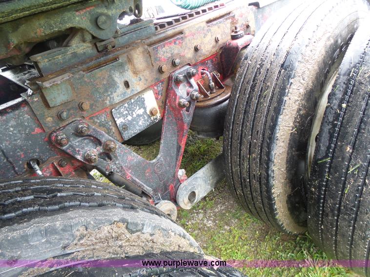 image for item L7230 1997 Kenworth W900 semi truck