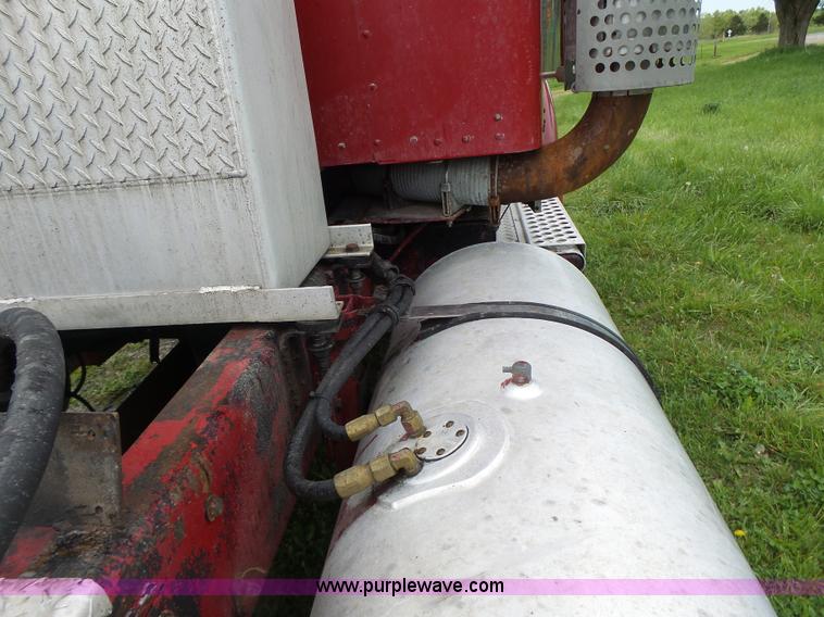 image for item L7230 1997 Kenworth W900 semi truck