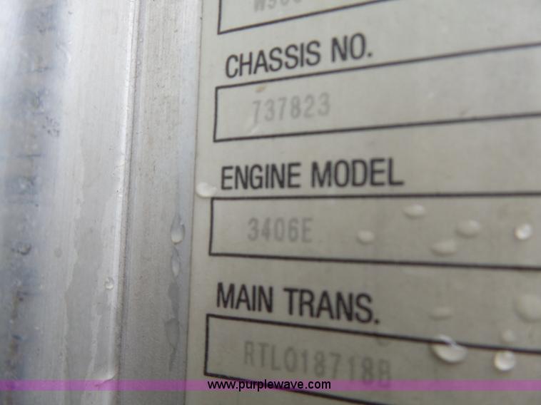 image for item L7230 1997 Kenworth W900 semi truck