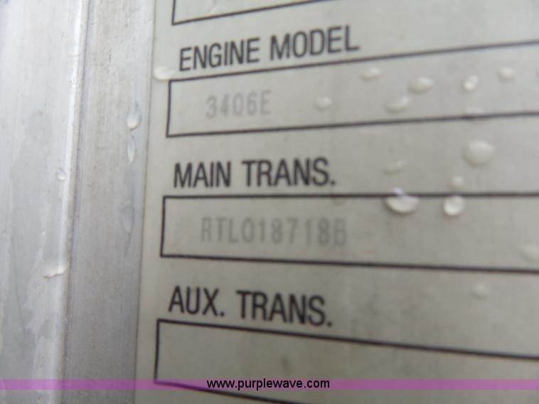 image for item L7230 1997 Kenworth W900 semi truck