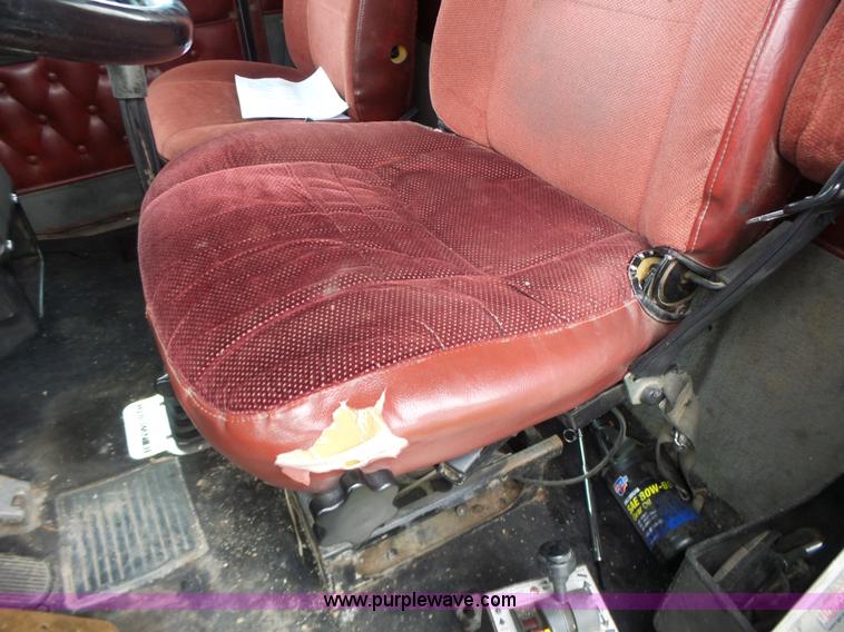 image for item L7230 1997 Kenworth W900 semi truck