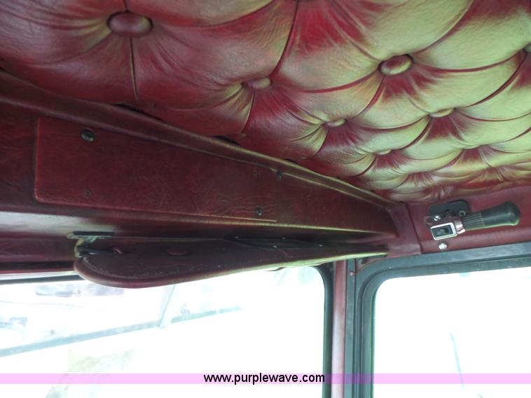 image for item L7230 1997 Kenworth W900 semi truck