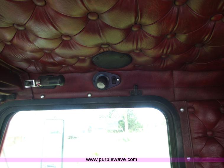 image for item L7230 1997 Kenworth W900 semi truck