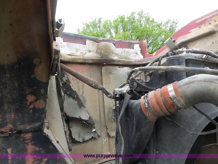 image for item L7230 1997 Kenworth W900 semi truck