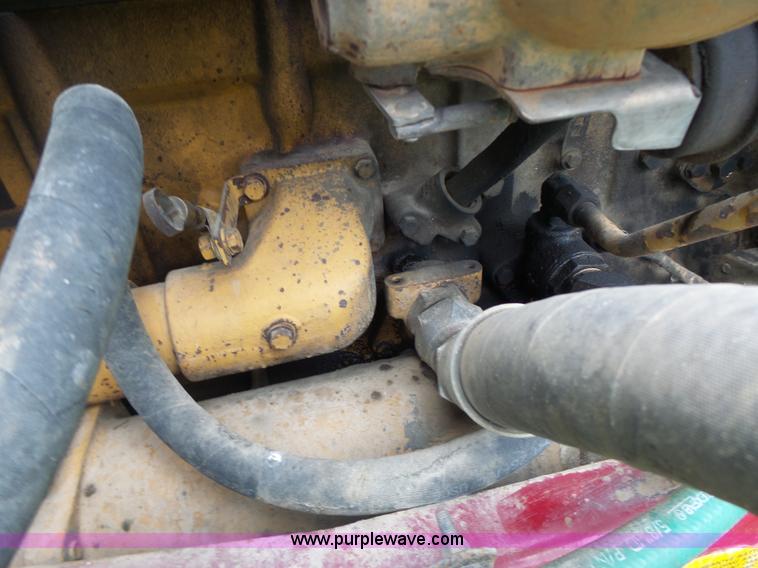 image for item L7230 1997 Kenworth W900 semi truck