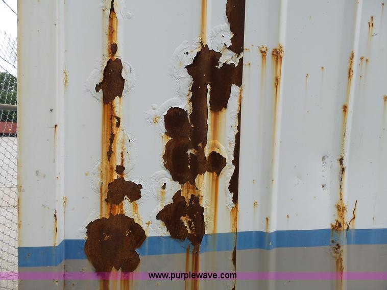 image for item BR9172 1999 Independent Conex storage container