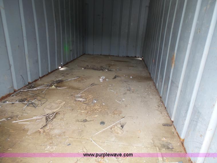 image for item BR9172 1999 Independent Conex storage container