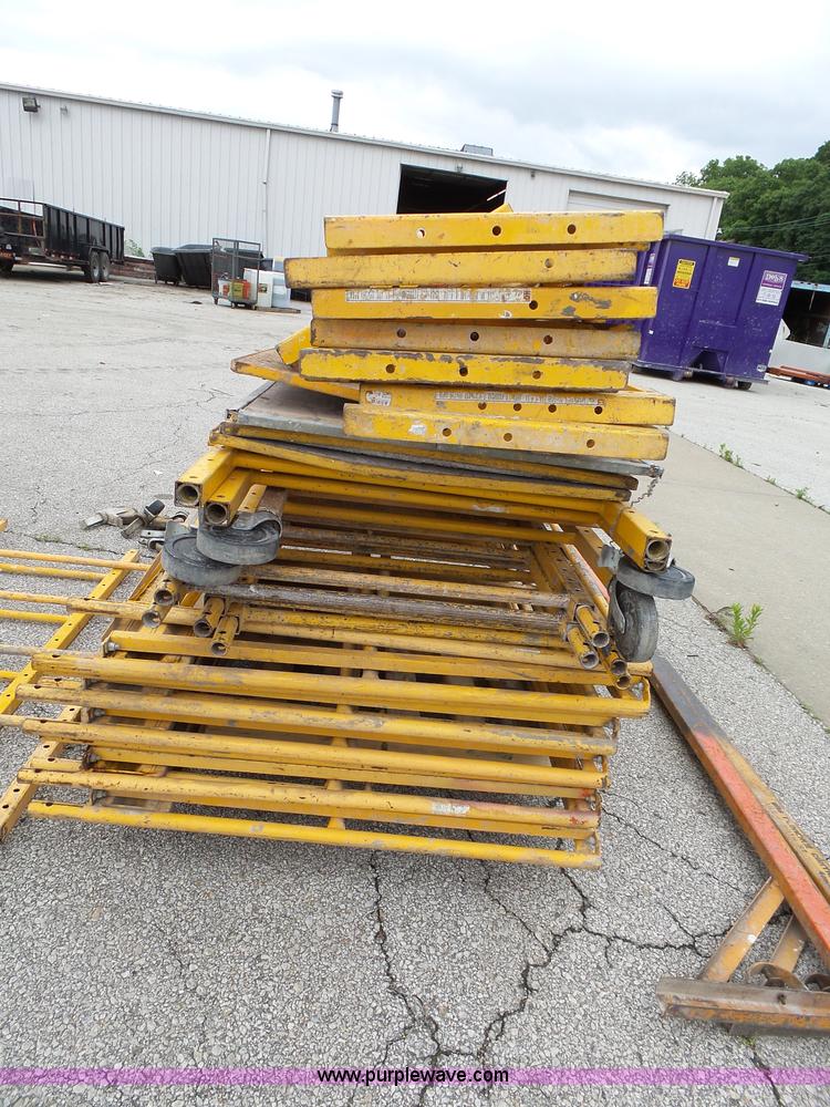 BilJax scaffolding in Kansas City, MO Item BR9174 sold Purple Wave