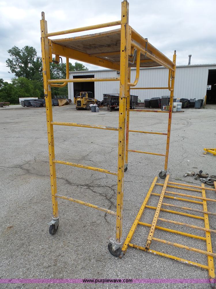 BilJax scaffolding in Kansas City, MO Item BR9174 sold Purple Wave