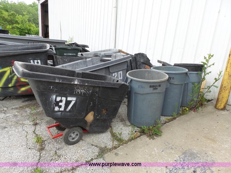 image for item BR9178 Approximately 43 trash/debris carts/cans