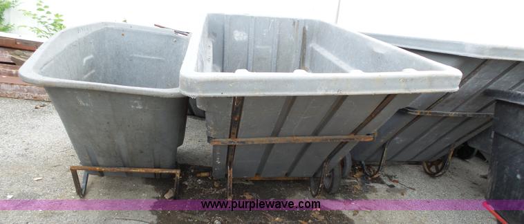 image for item BR9178 Approximately 43 trash/debris carts/cans