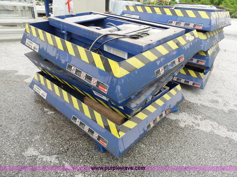 (3) Autoquip lifts in Kansas City, MO Item BR9200 sold Purple Wave