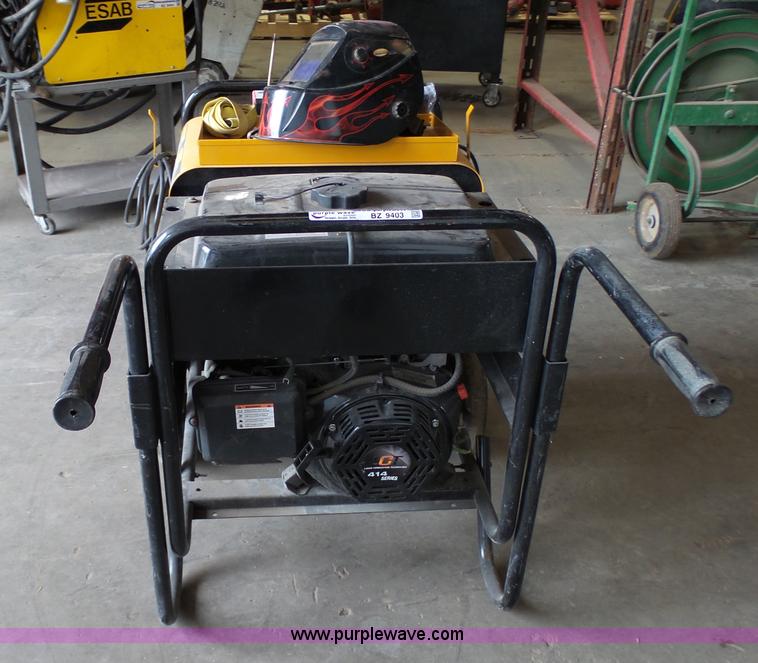 image for item BZ9403 Northern Industrial 7000 arc welder