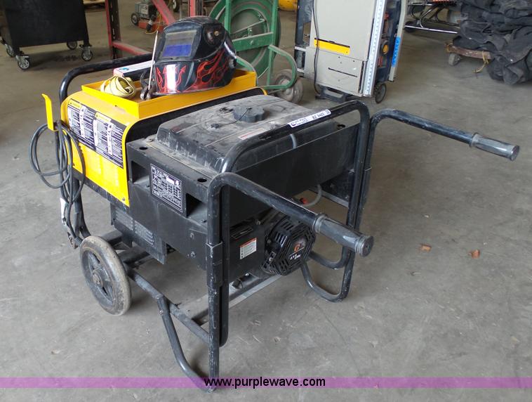 image for item BZ9403 Northern Industrial 7000 arc welder