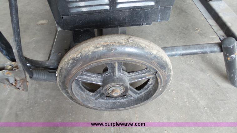 image for item BZ9403 Northern Industrial 7000 arc welder