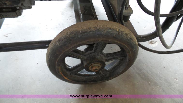 image for item BZ9403 Northern Industrial 7000 arc welder