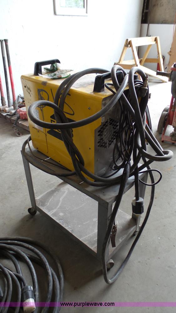 image for item BZ9404 ESAA PCM-875 plasma cutter