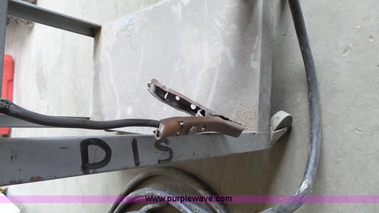 image for item BZ9404 ESAA PCM-875 plasma cutter