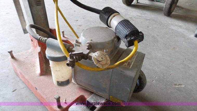 image for item BZ9405 Milwaukee core drill