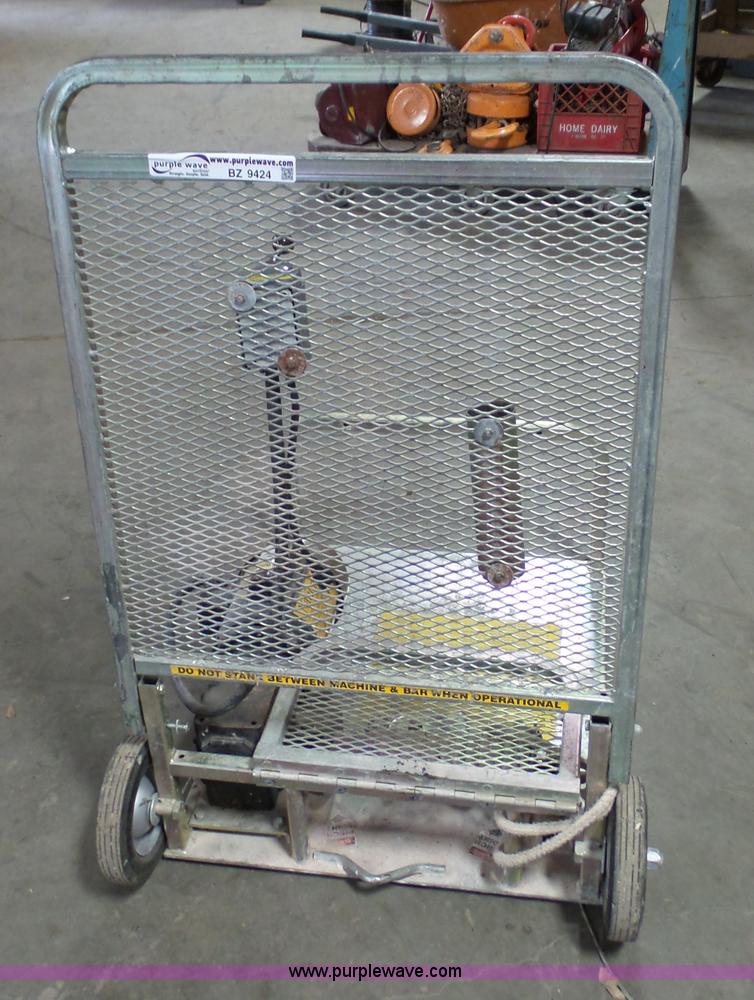 Power carpet puller in Kansas City, MO Item BZ9424 sold Purple Wave