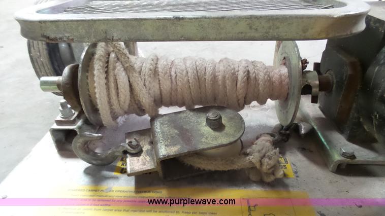 image for item BZ9424 Power carpet puller