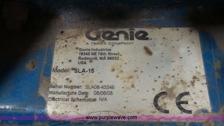 image for item BZ9425 Genie Superlift Advantage SLA-15 vertical lift