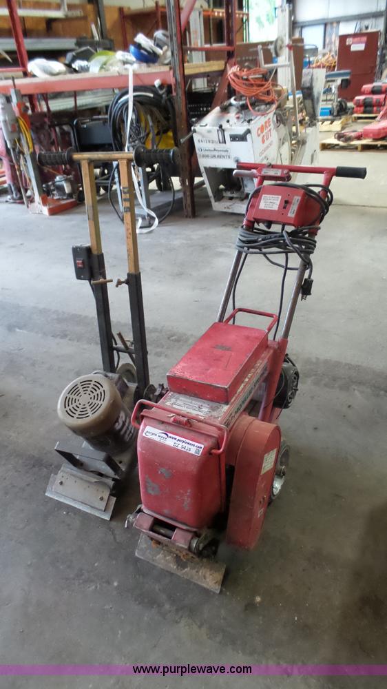 image for item BZ9439 (2) self-propelled strippers