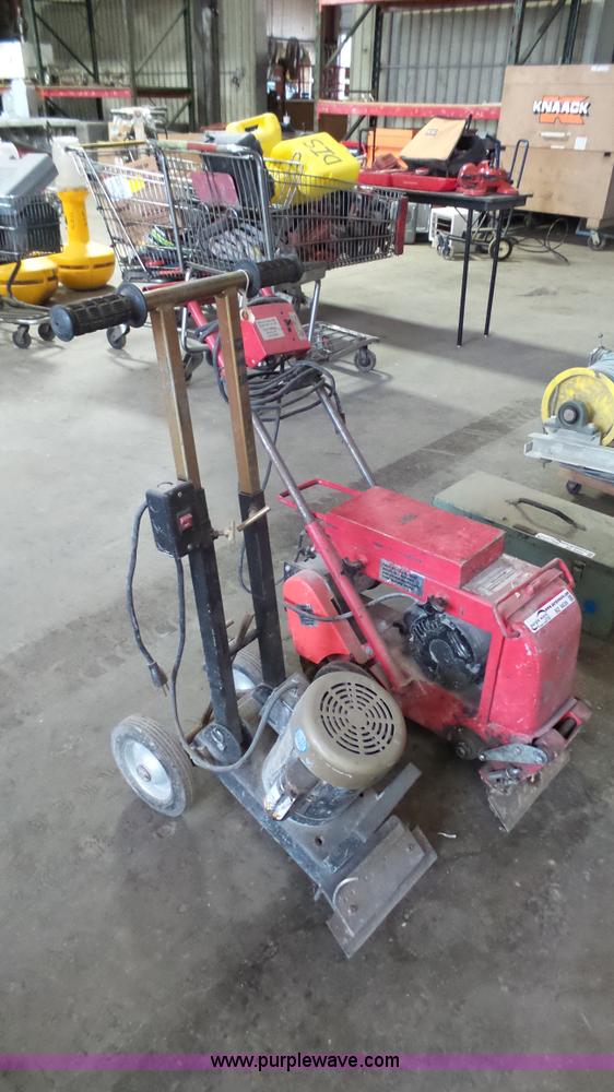 image for item BZ9439 (2) self-propelled strippers