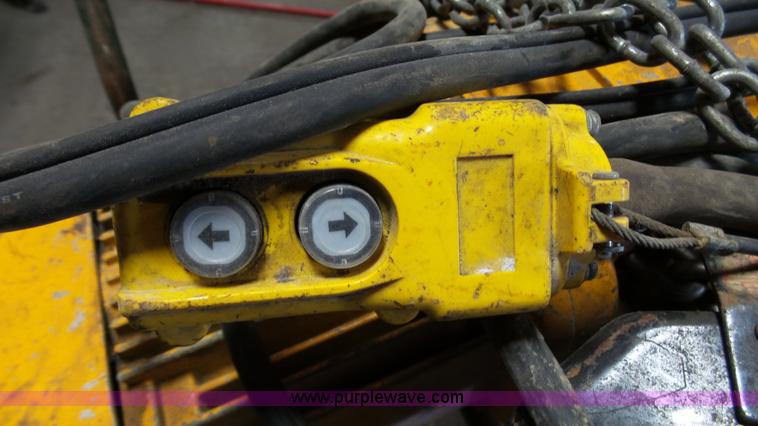 image for item BZ9449 Harrington electric hoist