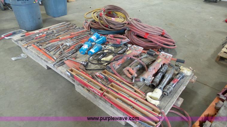 image for item BZ9457 Tools