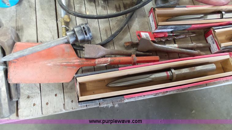 image for item BZ9457 Tools