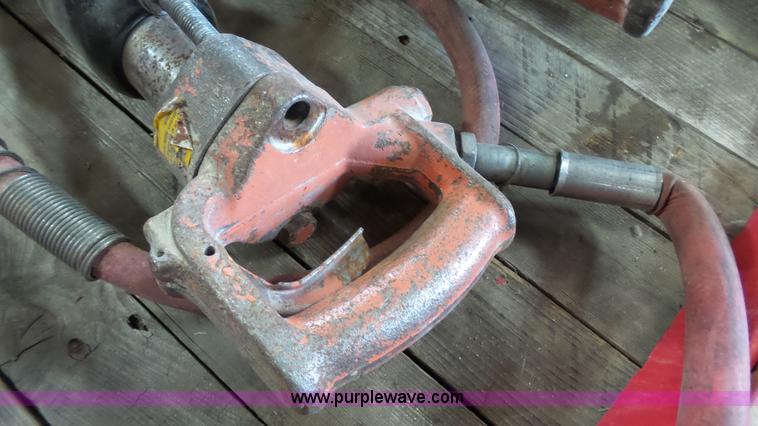 image for item BZ9457 Tools