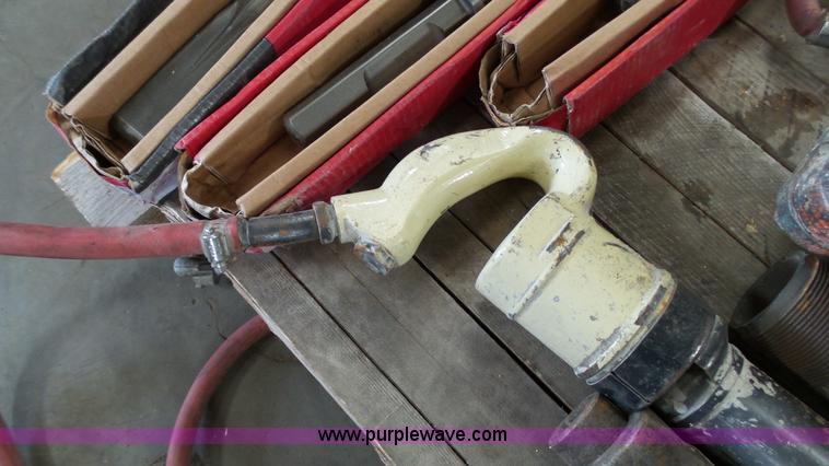 image for item BZ9457 Tools