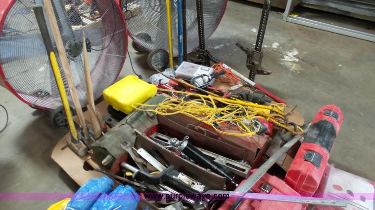 image for item BZ9465 Shop tools