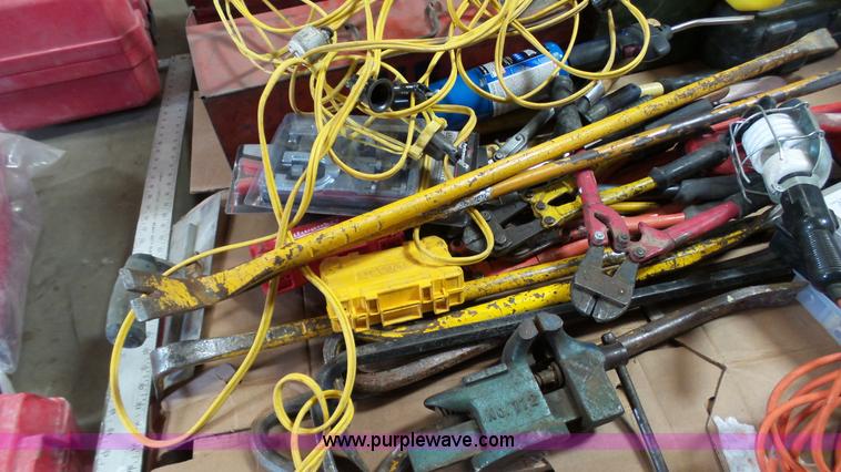 image for item BZ9465 Shop tools