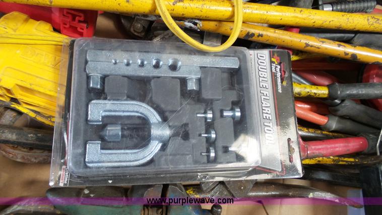 image for item BZ9465 Shop tools