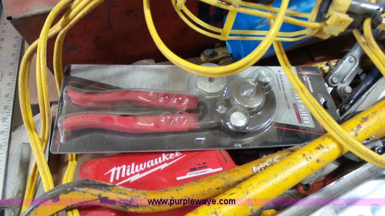 image for item BZ9465 Shop tools