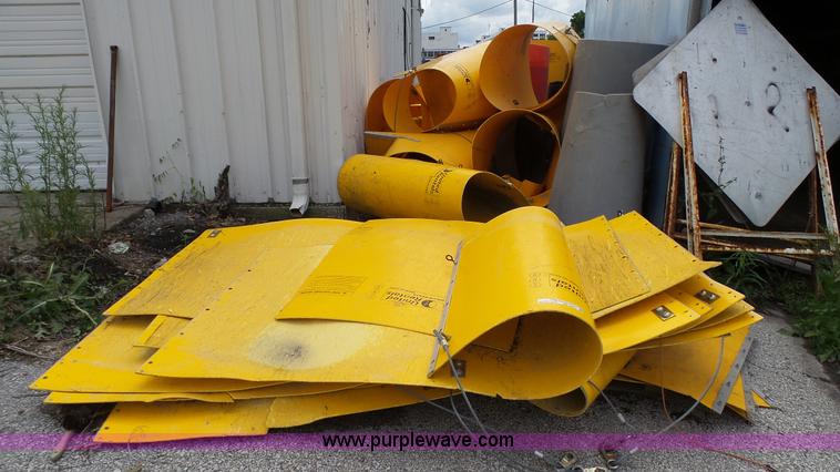 image for item BZ9477 Trash chutes
