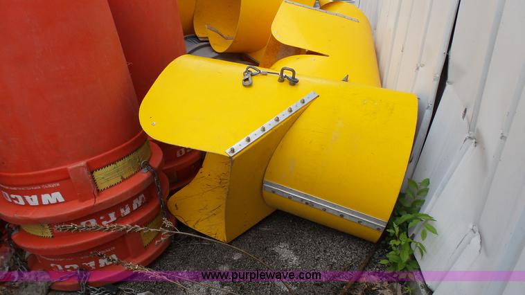 image for item BZ9477 Trash chutes