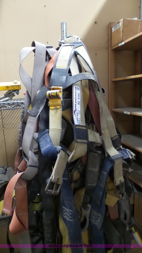 image for item BZ9486 Approximately 8 safety harnesses