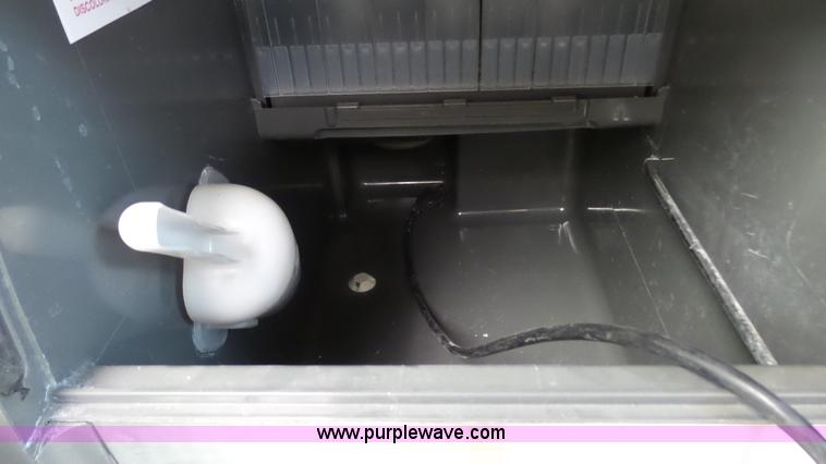 image for item BZ9493 Restaurant equipment