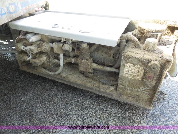 image for item J4100 Skyjack SJIII 3219 scissor lift