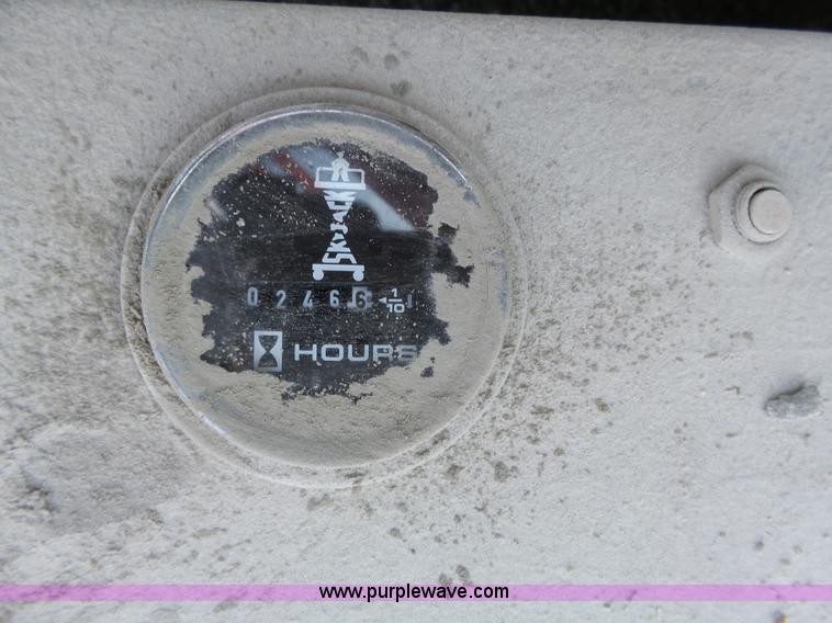 image for item J4100 Skyjack SJIII 3219 scissor lift