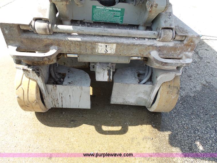 image for item J4101 Skyjack SJIII 3219 scissor lift