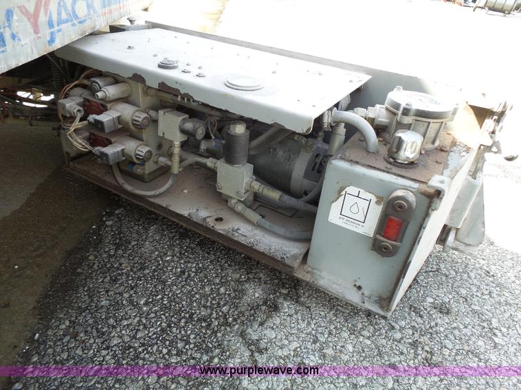 image for item J4101 Skyjack SJIII 3219 scissor lift