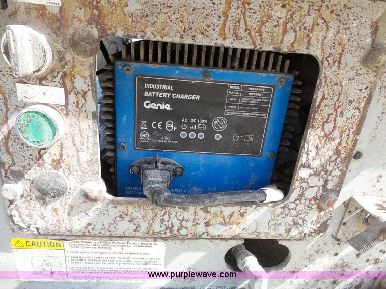 image for item J4101 Skyjack SJIII 3219 scissor lift