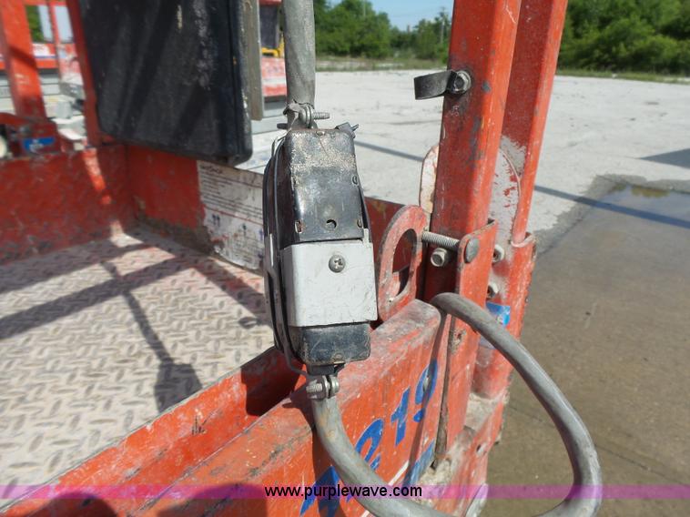 image for item J4101 Skyjack SJIII 3219 scissor lift