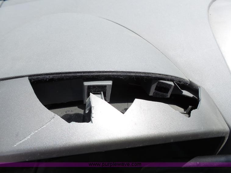 image for item J4952 2005 Nissan Titan Crew Cab pickup truck